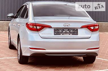 Седан Hyundai Sonata 2017 в 