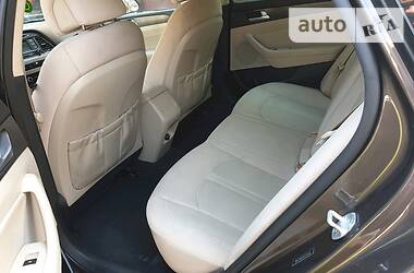 Седан Hyundai Sonata 2015 в 