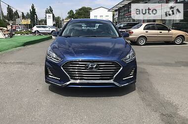 Седан Hyundai Sonata 2017 в Одессе