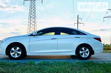Седан Hyundai Sonata 2013 в 