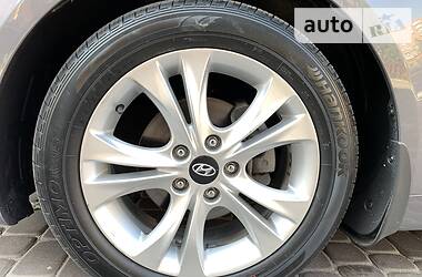 Седан Hyundai Sonata 2011 в 