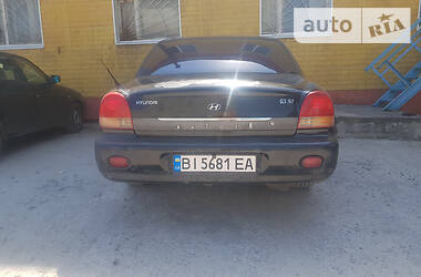 Седан Hyundai Sonata 1999 в Кременчуці