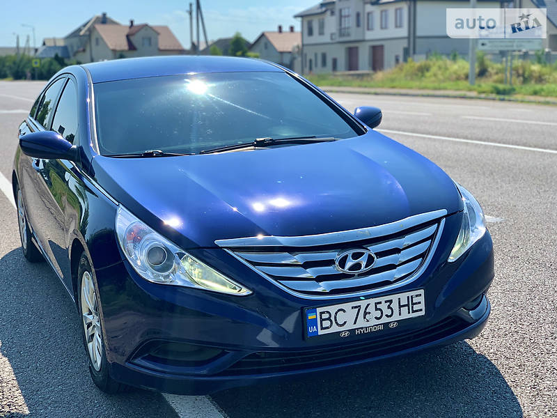 Седан Hyundai Sonata 2010 в Львове