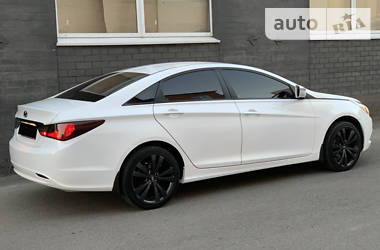 Седан Hyundai Sonata 2014 в Днепре