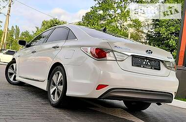 Седан Hyundai Sonata 2011 в 