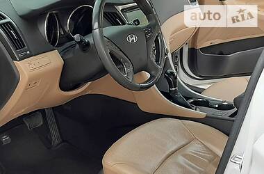 Седан Hyundai Sonata 2011 в 