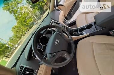 Седан Hyundai Sonata 2011 в 