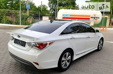 Седан Hyundai Sonata 2011 в 