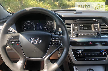 Седан Hyundai Sonata 2016 в Надворной