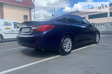 Седан Hyundai Sonata 2010 в Киеве