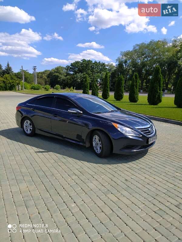 Седан Hyundai Sonata 2014 в Білгороді-Дністровському