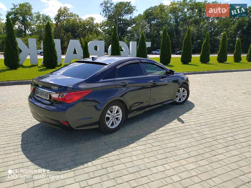 Седан Hyundai Sonata 2014 в Білгороді-Дністровському