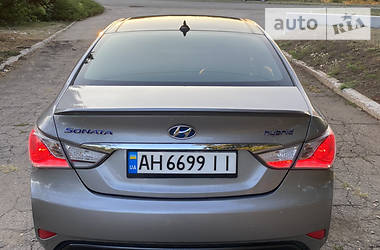 Седан Hyundai Sonata 2012 в Краматорске