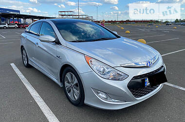 Седан Hyundai Sonata 2013 в Киеве