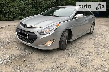 Hyundai Sonata 2012