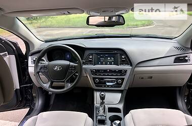 Седан Hyundai Sonata 2015 в Житомире