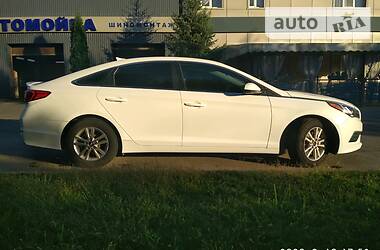 Седан Hyundai Sonata 2015 в Павлограді