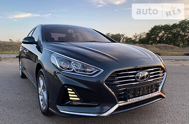 Седан Hyundai Sonata 2017 в Одессе