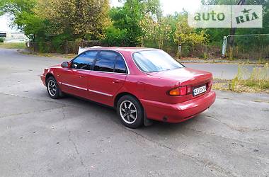 Седан Hyundai Sonata 1996 в Кагарлыке