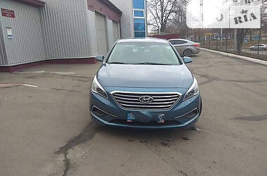 Седан Hyundai Sonata 2015 в Чернигове