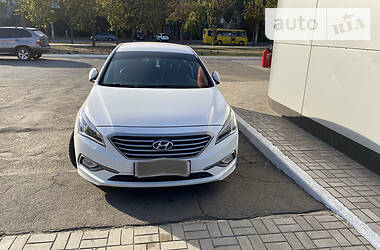 Седан Hyundai Sonata 2016 в Мариуполе