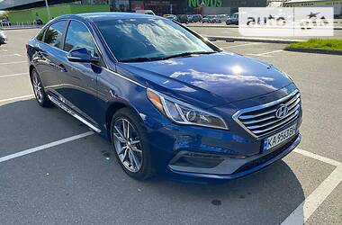 Седан Hyundai Sonata 2016 в Киеве