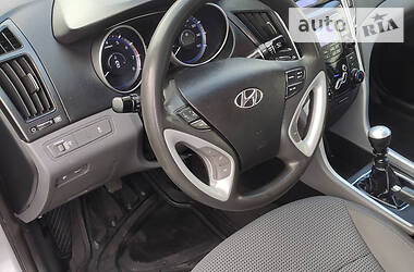 Седан Hyundai Sonata 2010 в 