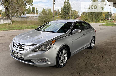 Седан Hyundai Sonata 2013 в Киеве