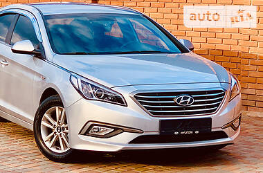 Седан Hyundai Sonata 2016 в Одессе