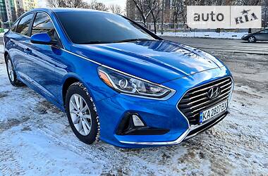 Седан Hyundai Sonata 2018 в Киеве