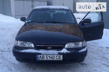 Седан Hyundai Sonata 1995 в Виннице