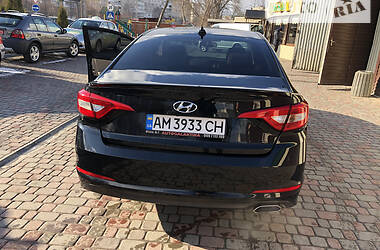 Седан Hyundai Sonata 2015 в Бердичеве