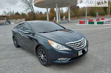 Седан Hyundai Sonata 2013 в Запоріжжі