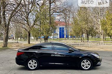 Седан Hyundai Sonata 2010 в Херсоне