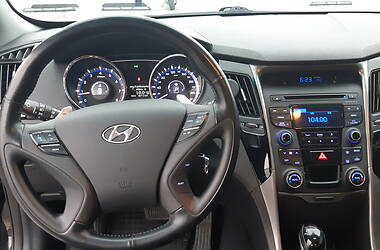 Седан Hyundai Sonata 2014 в Киеве