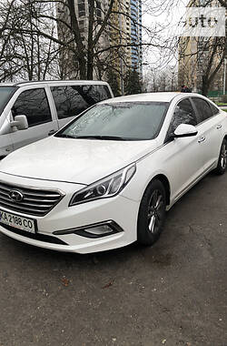 Седан Hyundai Sonata 2016 в Киеве