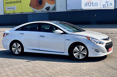 Седан Hyundai Sonata 2012 в Киеве