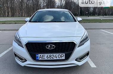 Седан Hyundai Sonata 2016 в Киеве