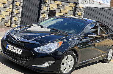 Hyundai Sonata 2012