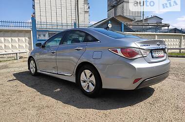 Седан Hyundai Sonata 2014 в Киеве