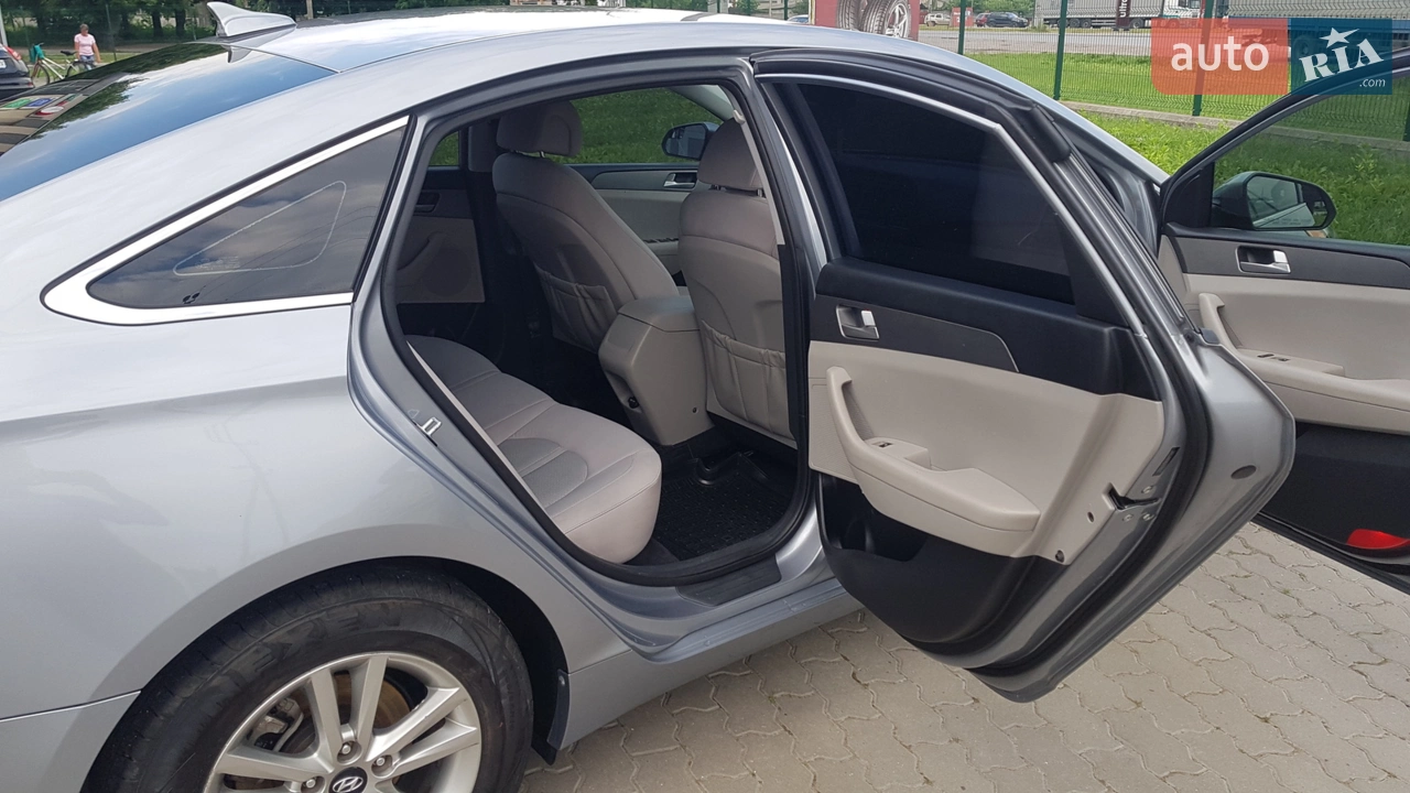 2015 Hyundai Sonata - мініатюра 13