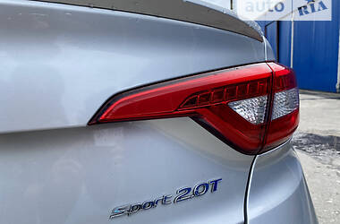 Седан Hyundai Sonata 2015 в Энергодаре