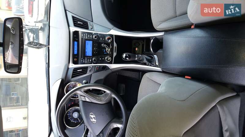 Седан Hyundai Sonata 2013 в Благовіщенську фото 19 Седан Hyundai Sonata 2013 в Благовіщенську