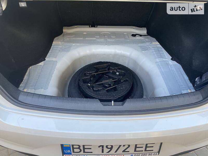 Седан Hyundai Sonata 2019 в Миколаєві