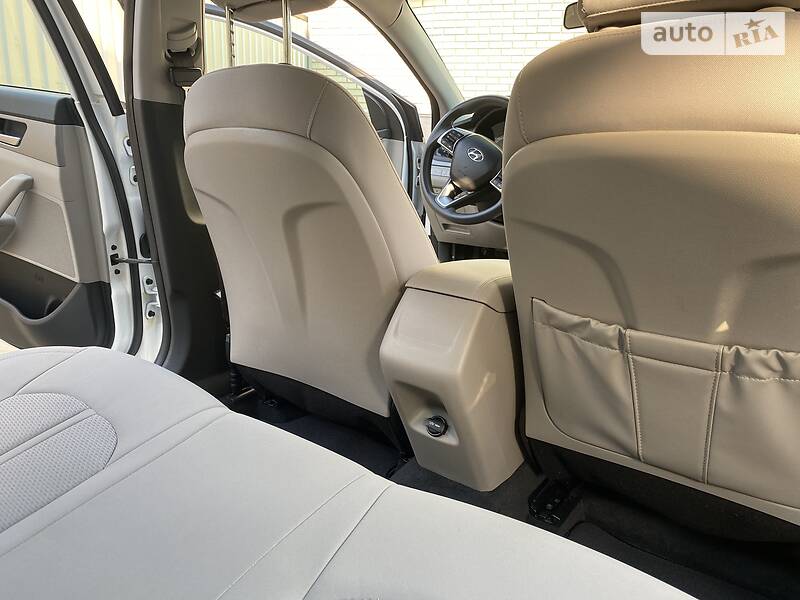 Седан Hyundai Sonata 2019 в Миколаєві