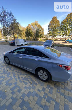 Седан Hyundai Sonata 2013 в Чернігові