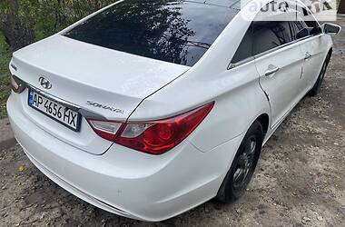 Седан Hyundai Sonata 2011 в Энергодаре