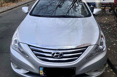 Hyundai Sonata 2013