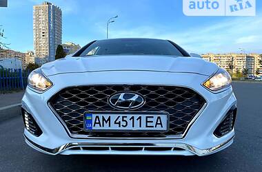 Седан Hyundai Sonata 2017 в Киеве