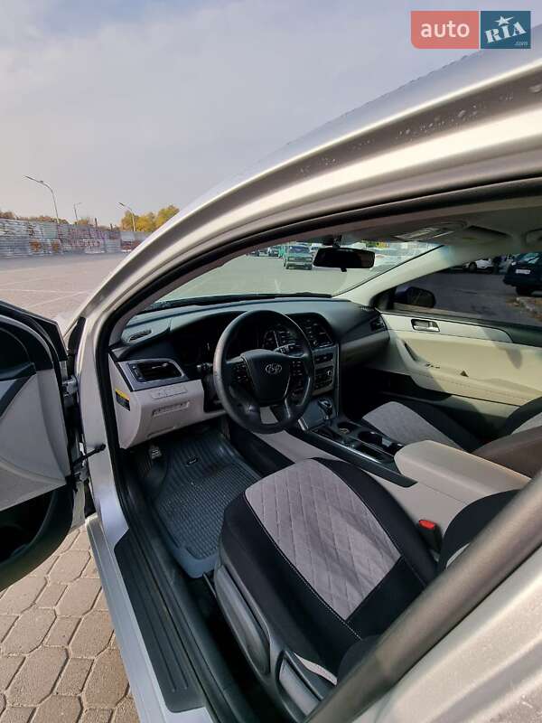 Седан Hyundai Sonata 2017 в Запоріжжі